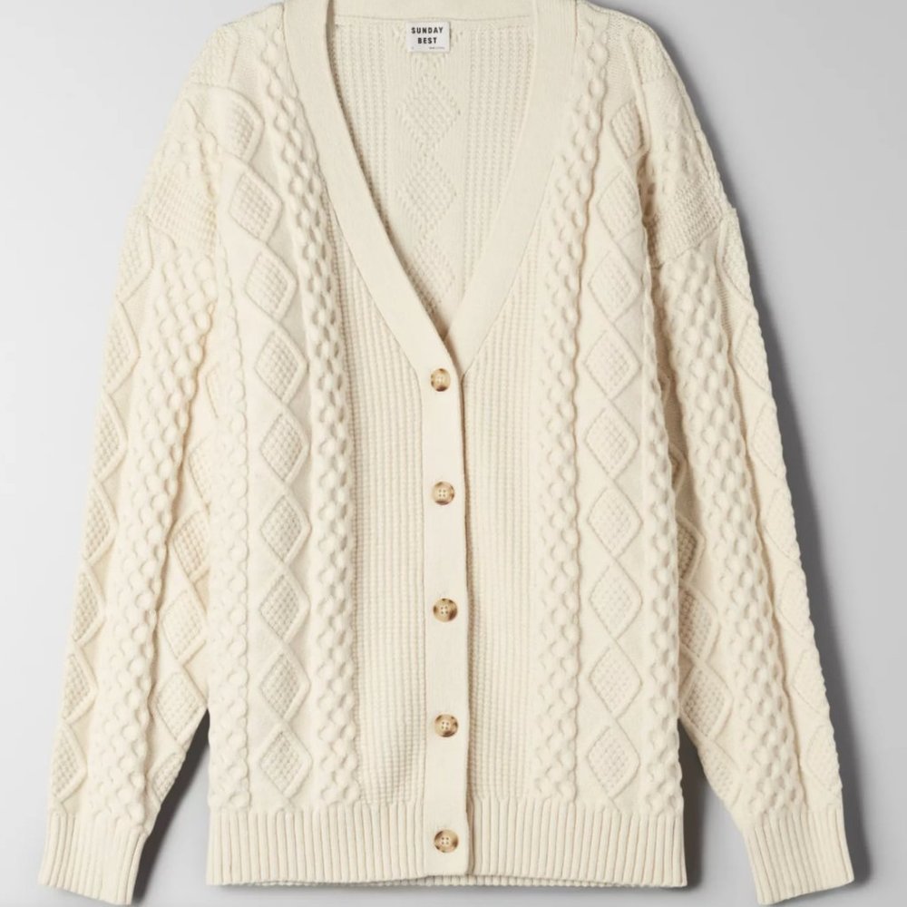 Aritzia lamora cardigan in Giselle colour